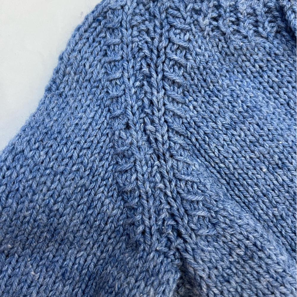 Like New Cardigan Sweater Puppy Dogs Toddler Size 9 Months Baby Blue Unbranded - Picture 14 of 16